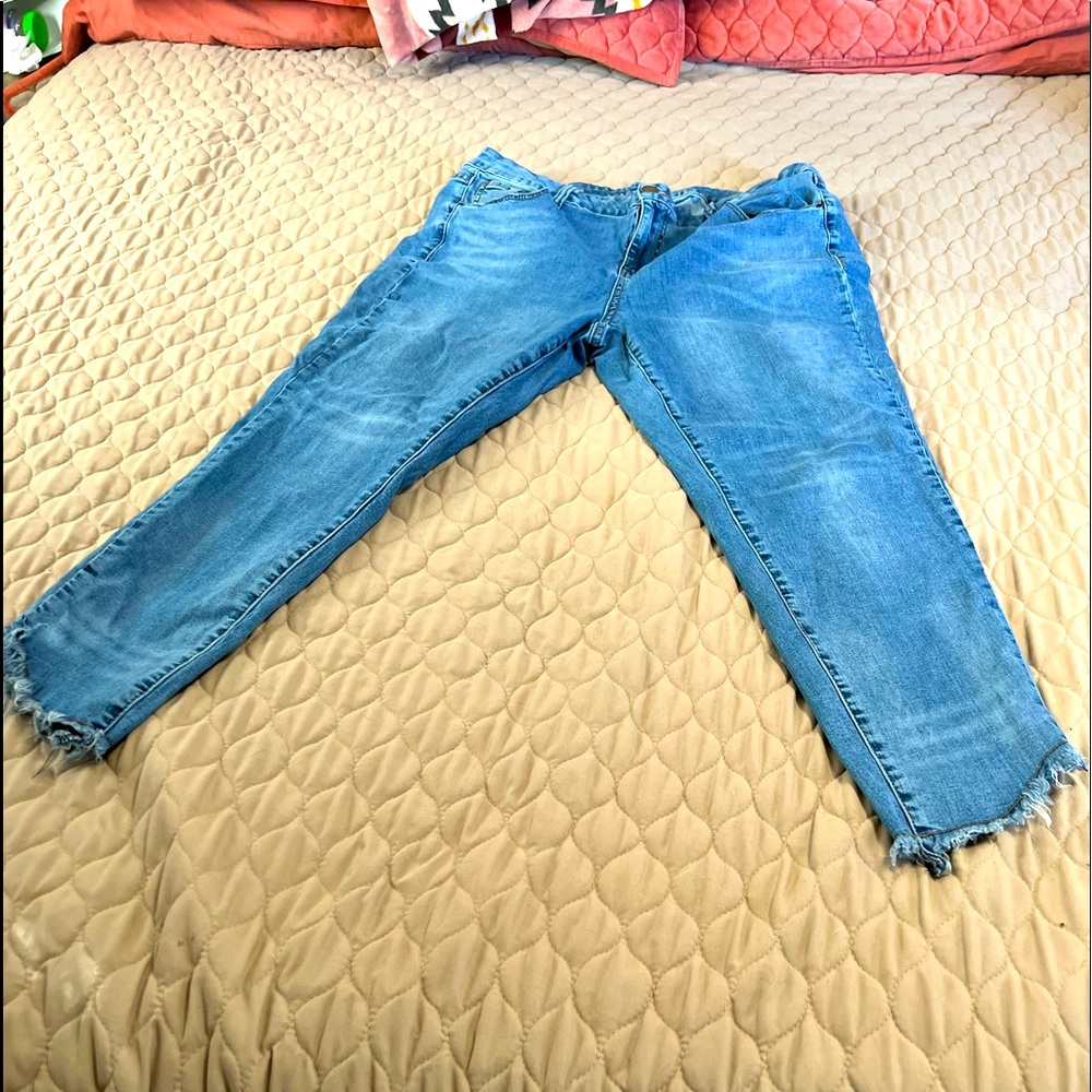 Cute jeans!